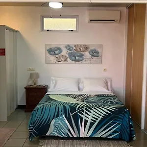 Damyr Place , Faaa French Polynesia